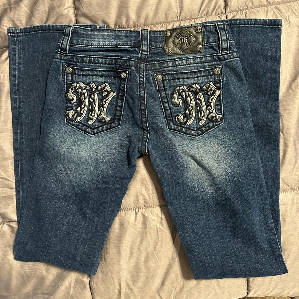 Miss me jeans. Size 28. Signature. Boot.